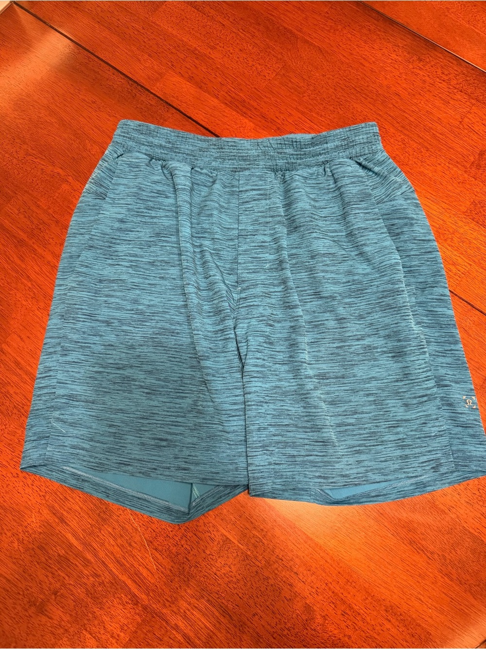 Lululemon Channel Cross Swim Shorts 7" Aqua Deep Marine Mens Medium Mesh Lined
